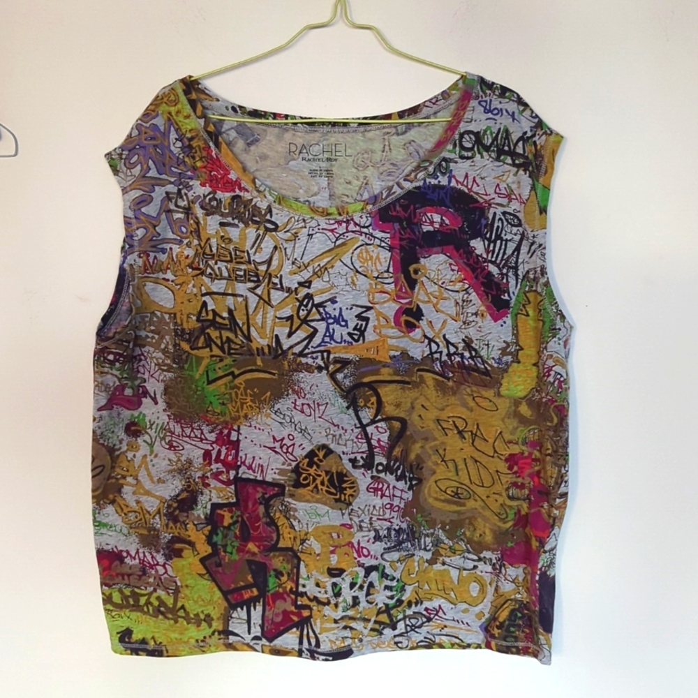 Rachel sleeveless shirt Lg